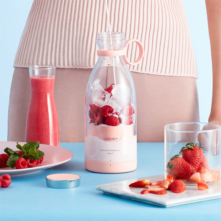 LOVILDS™ Rechargeable Juicer Bottle – Fresh Blends On-the-Go (Save 60% Today!)