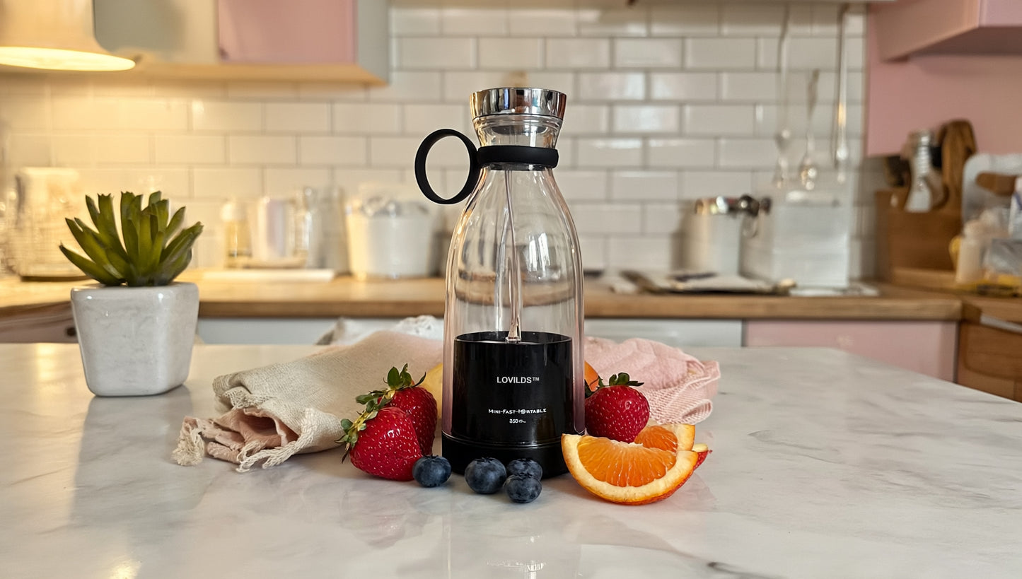 LOVILDS™ Rechargeable Juicer Bottle – Fresh Blends On-the-Go (Save 60% Today!)